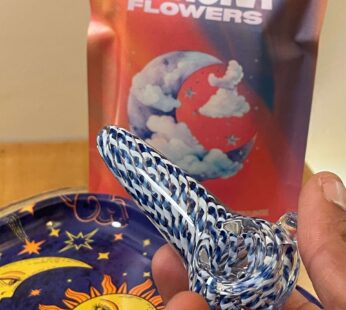 Kit Natal Kaya –  Banana Kush Small Buds – Cânhamo CBD INDICA Premium + Pipe de Vidro Artesanal + Bandeja Metálica “O Sol”